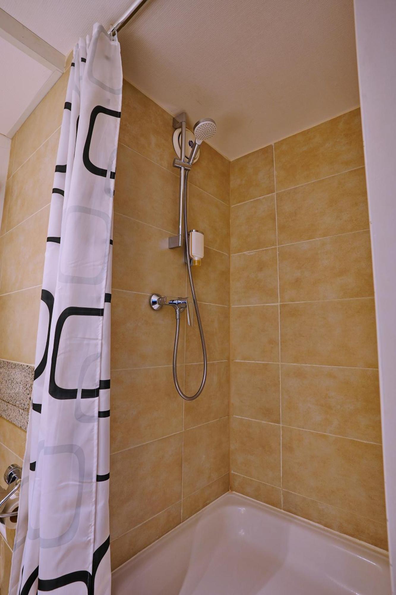 Hotel B99 Offenbach-sur-le-Main Extérieur photo