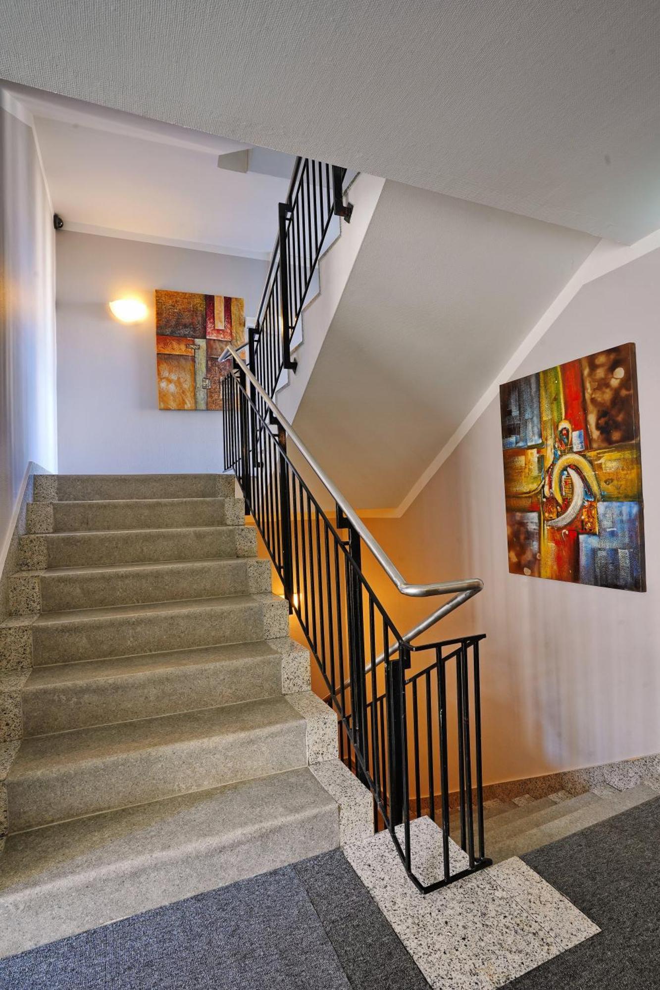 Hotel B99 Offenbach-sur-le-Main Extérieur photo