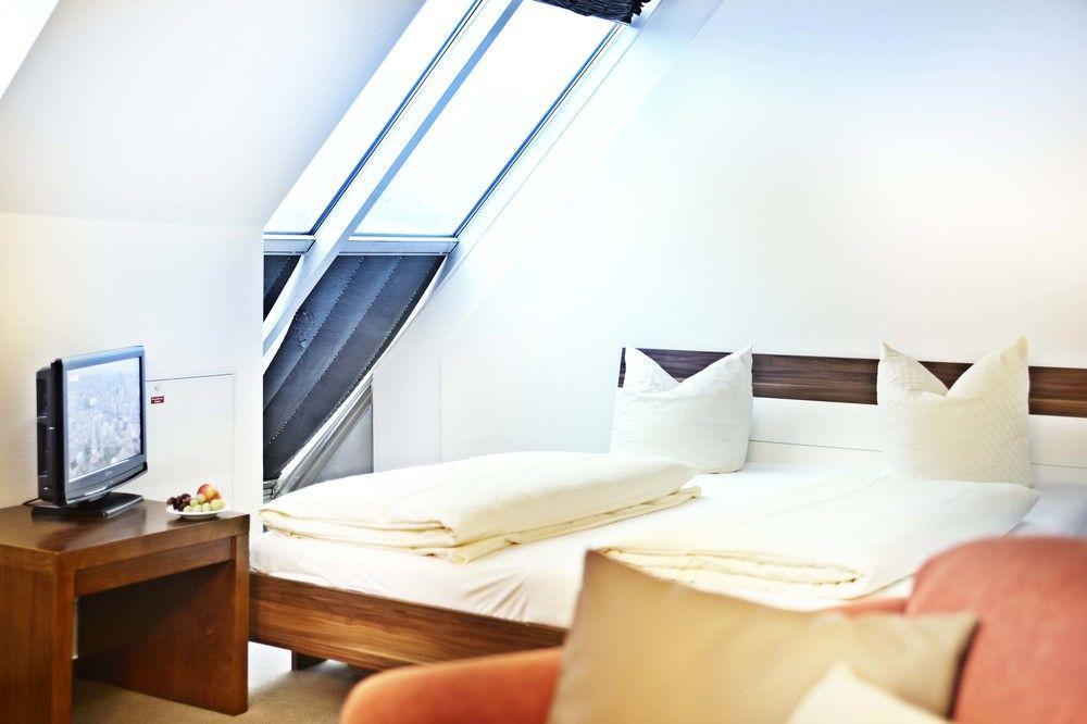 Hotel B99 Offenbach-sur-le-Main Extérieur photo