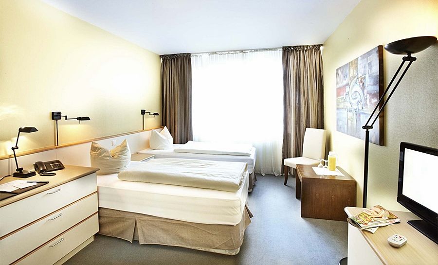 Hotel B99 Offenbach-sur-le-Main Extérieur photo